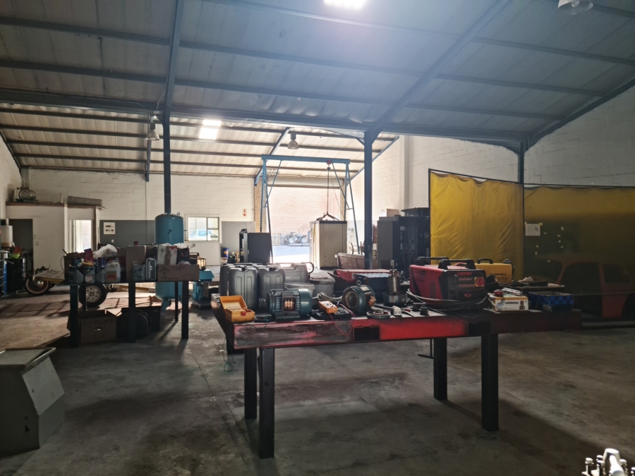 To Let commercial Property for Rent in Broadlands Western Cape